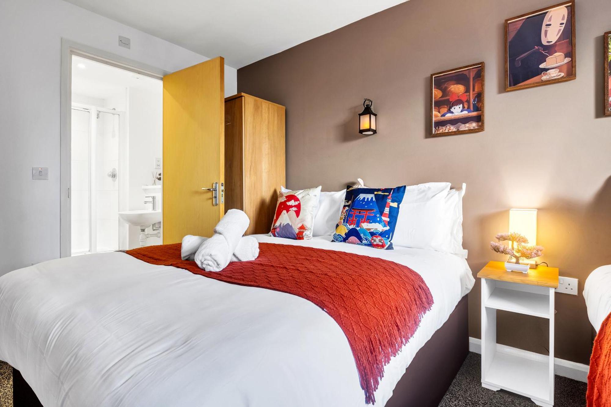Anime Suite - Central And Free Parking With Netflix Birmingham Dış mekan fotoğraf
