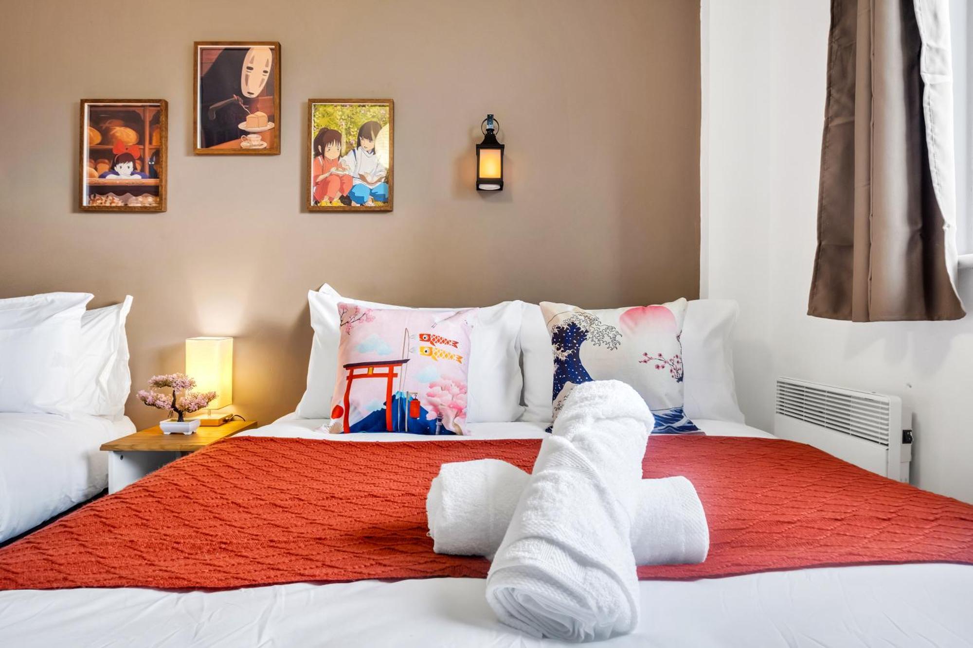 Anime Suite - Central And Free Parking With Netflix Birmingham Dış mekan fotoğraf