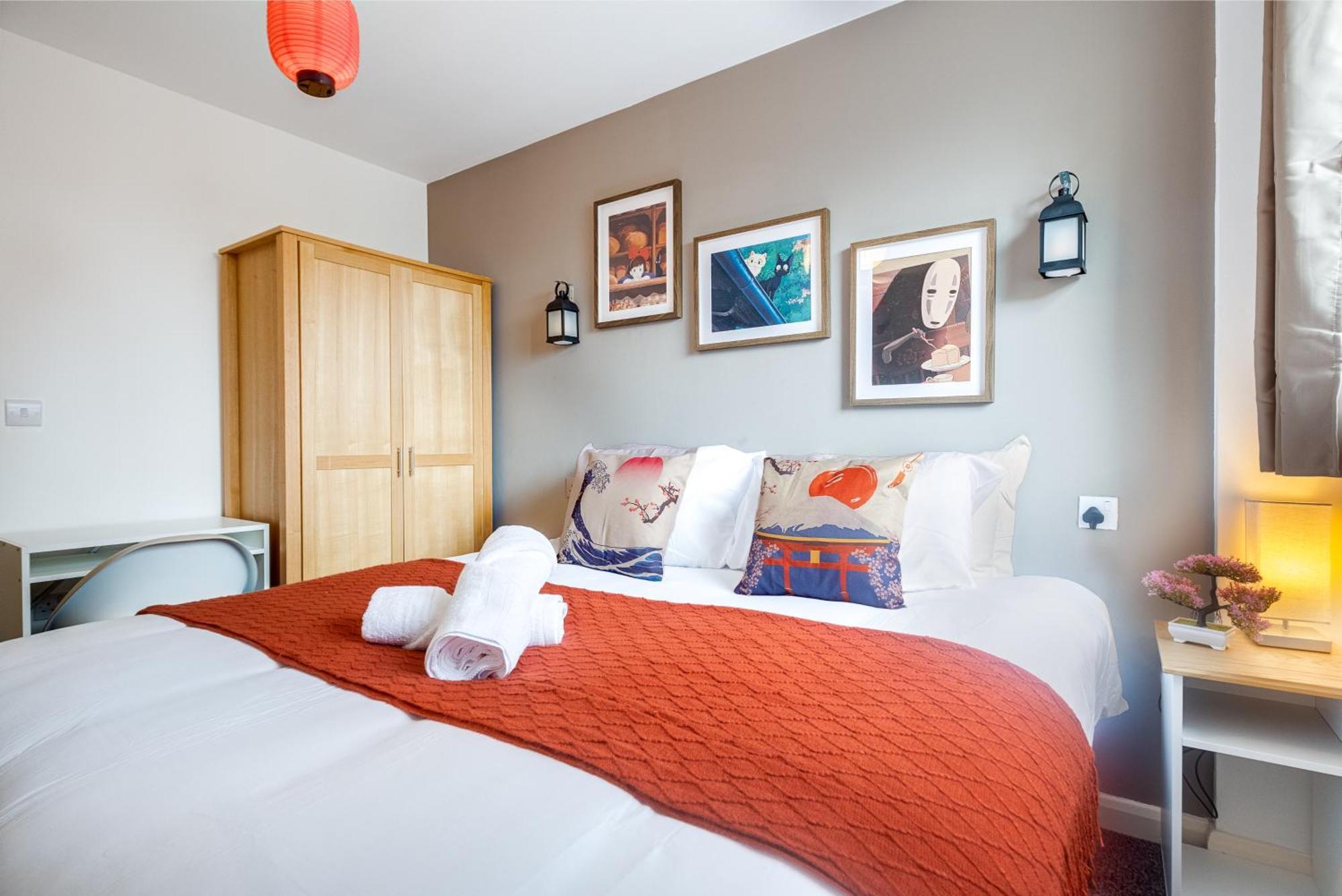 Anime Suite - Central And Free Parking With Netflix Birmingham Dış mekan fotoğraf